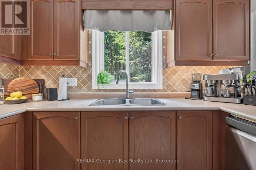 400 Keller Drive — photo 10 of 40