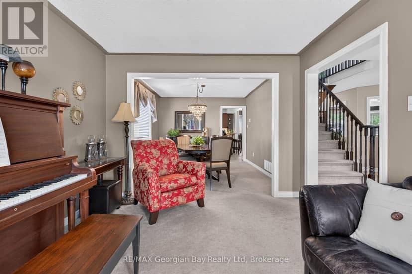 400 Keller Drive — photo 5 of 40