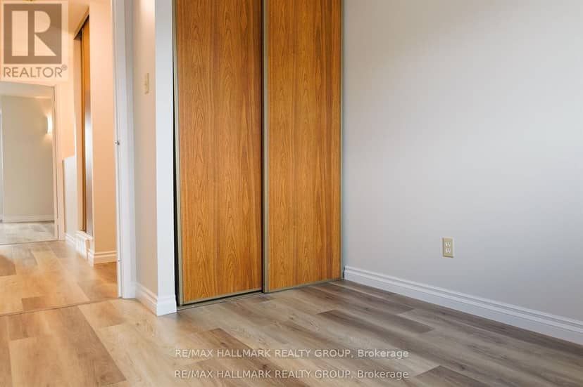 122 - 2624 Pimlico Crescent — photo 10 of 32