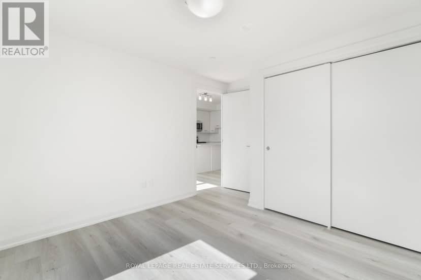 1702 - 385 Winston Road — photo 17 of 40