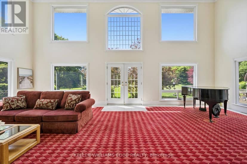 57 Kennedy Road, Caledon, photo 7