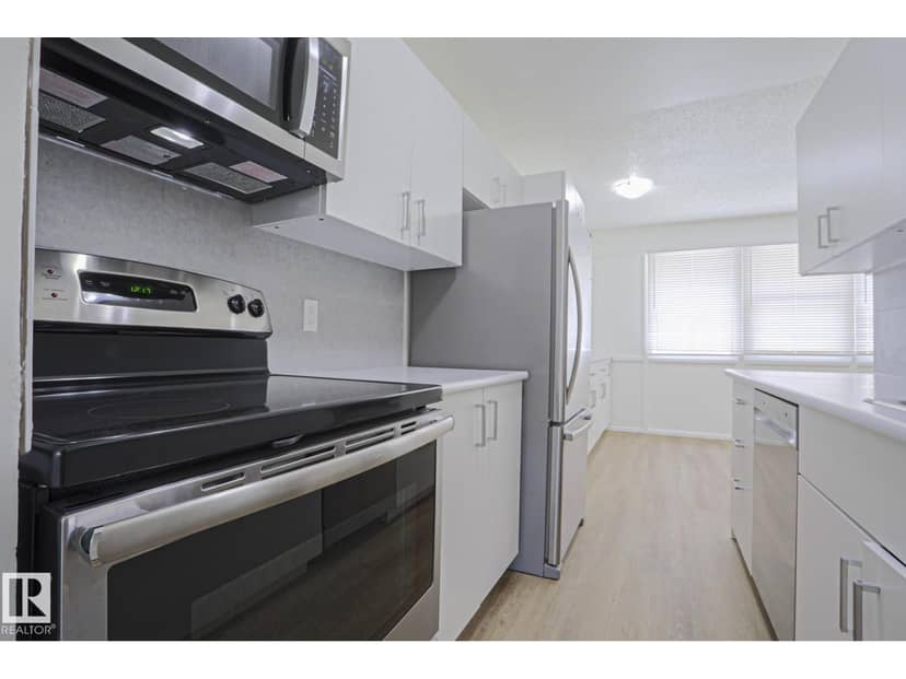 603 Village On The Green Gr NW — photo 14 of 33