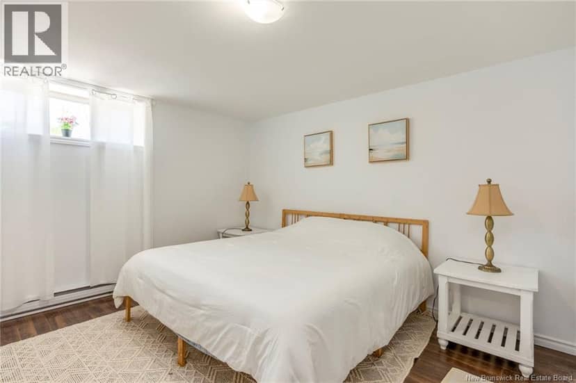 520 Middlesex Road — photo 36 of 40