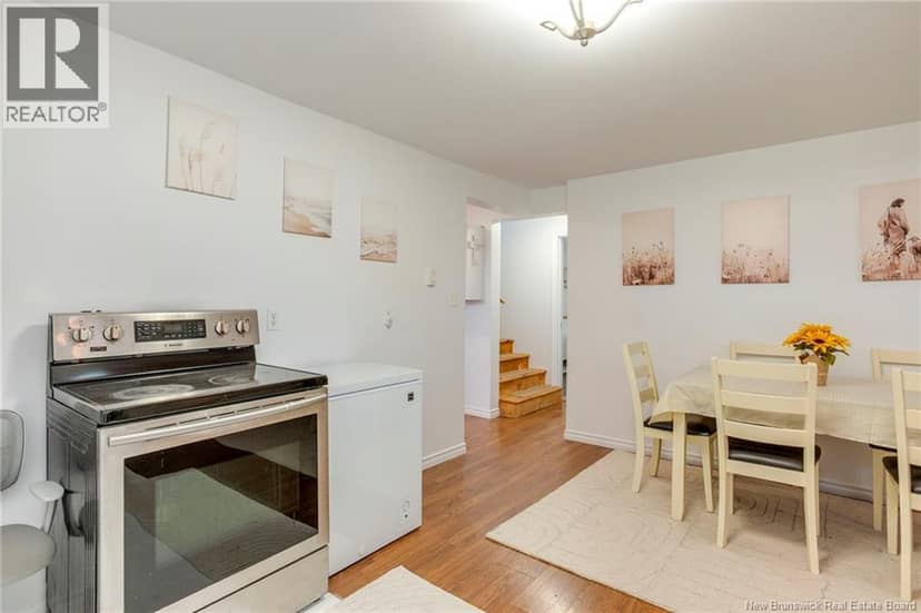 520 Middlesex Road — photo 32 of 40