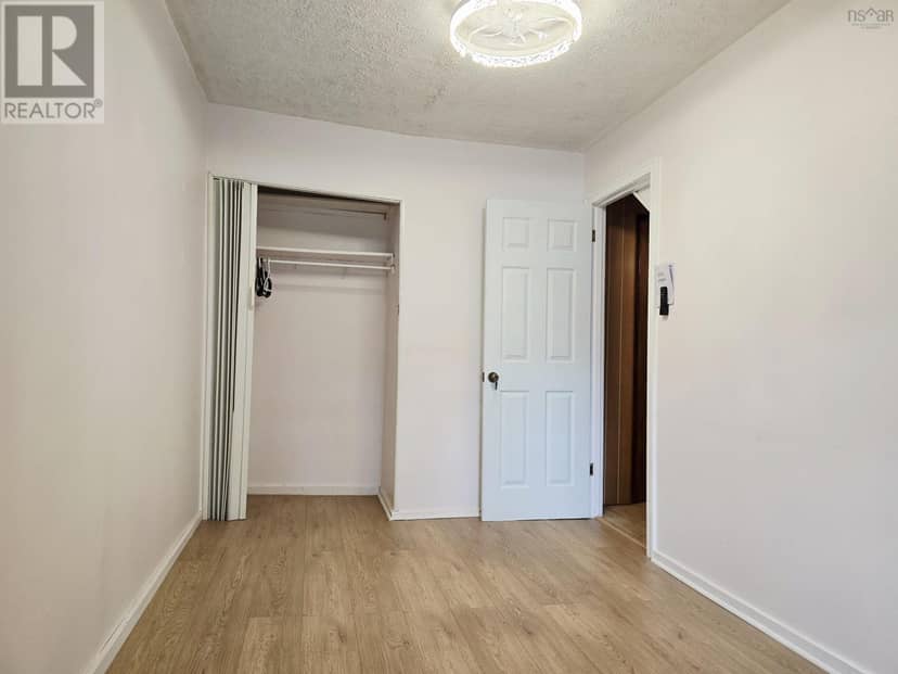 95 Poplar Street — photo 9 of 34