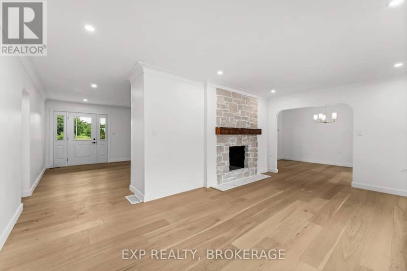 1802 Sydenham Road — photo 16 of 40