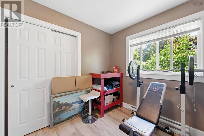 8B Gordon Street — photo 10 of 40