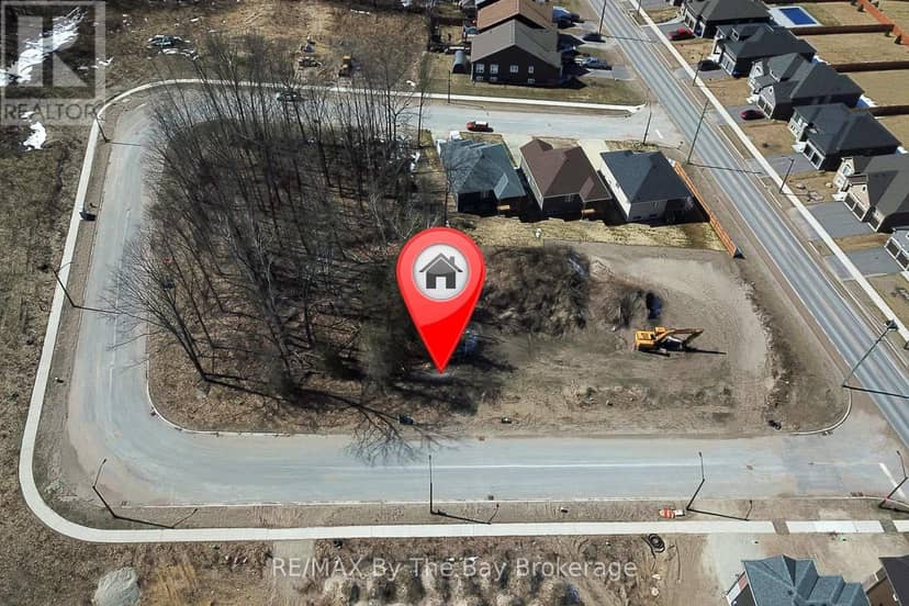 38 Joanne Crescent — photo 2 of 9