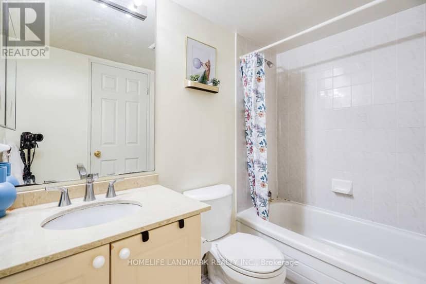 302 - 260 Doris Avenue — photo 11 of 14