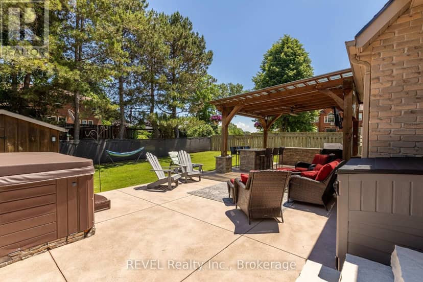 45 Westwood Drive — photo 39 of 40