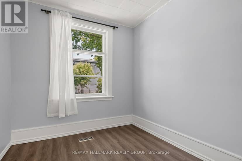 174 Arthur Street — photo 9 of 40