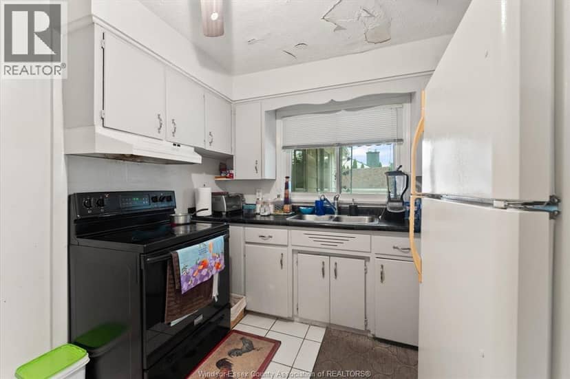 5188 Wyandotte St Street — photo 11 of 40