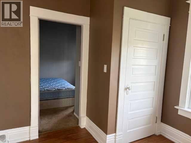 4919 49 Street — photo 11 of 15