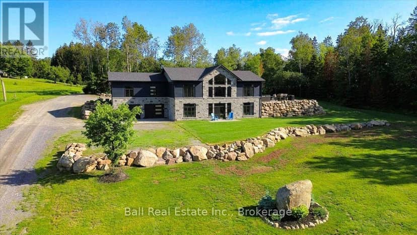 632 The South Road — photo 6 of 40