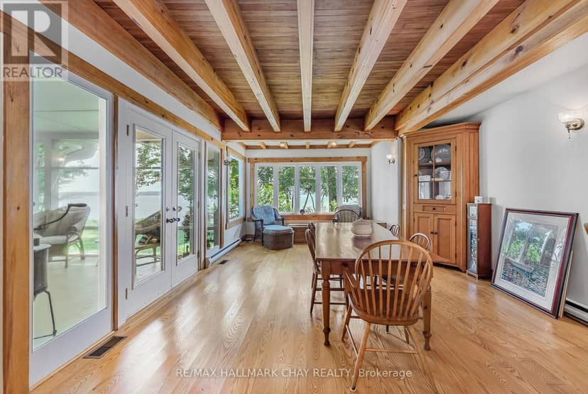 209 Bay Street — photo 11 of 40