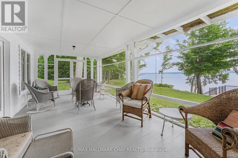209 Bay Street — photo 18 of 40