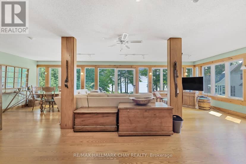 209 Bay Street — photo 32 of 40