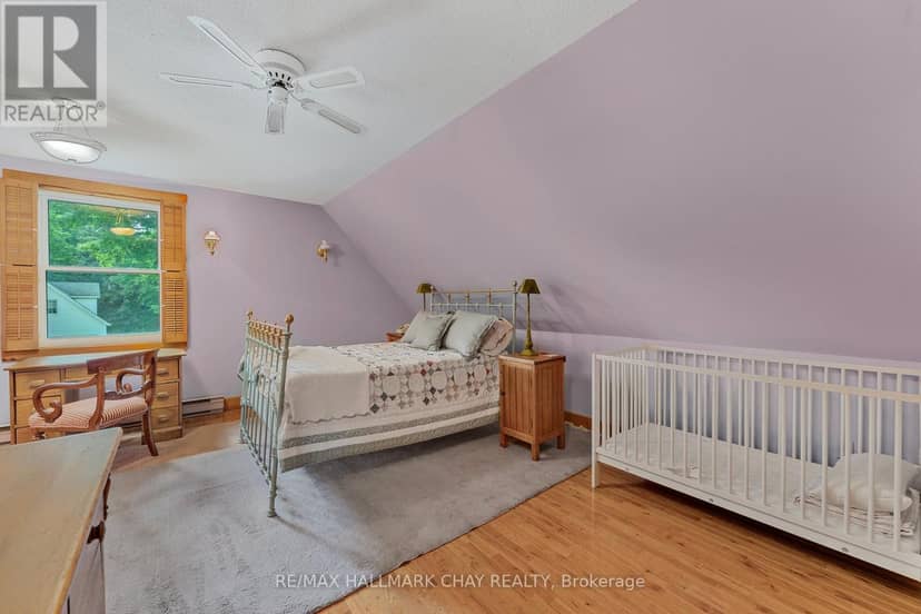 209 Bay Street — photo 38 of 40