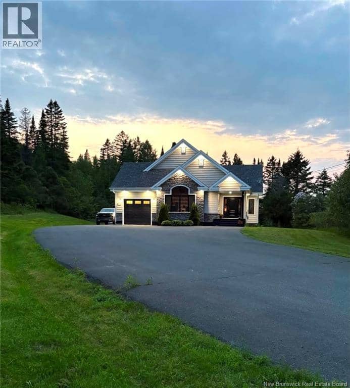 7 Perron — photo 1 of 17