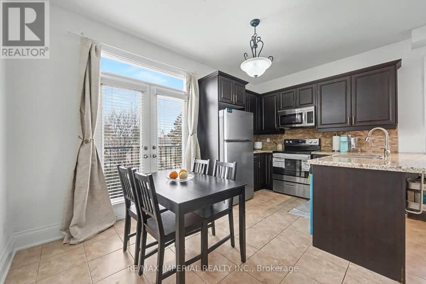 2 - 2964 Islington Avenue — photo 10 of 28