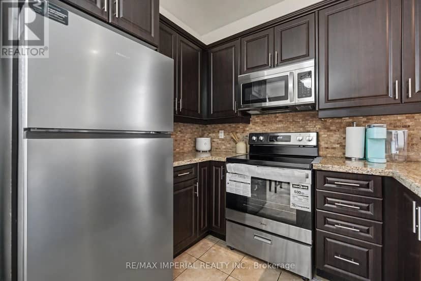 2 - 2964 Islington Avenue — photo 15 of 28