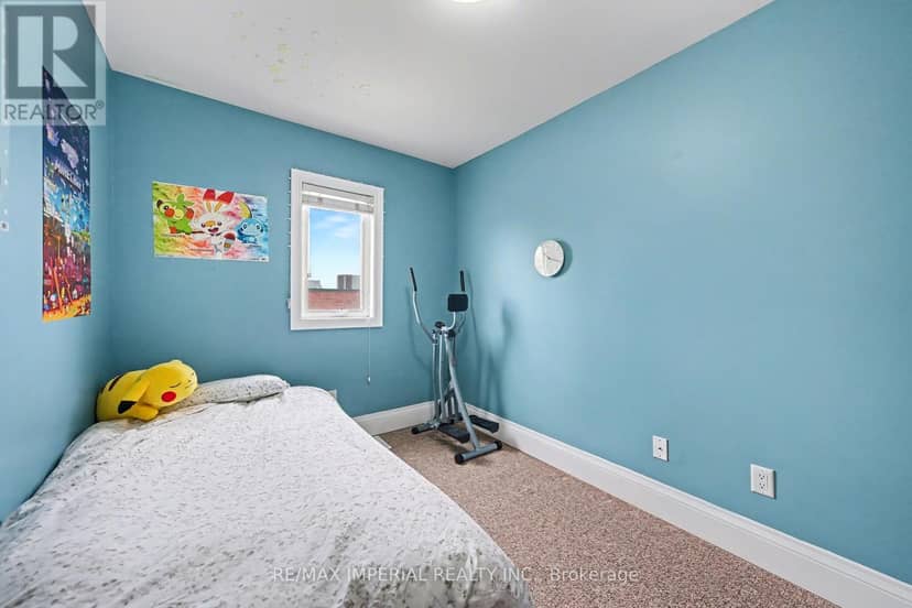2 - 2964 Islington Avenue — photo 27 of 28