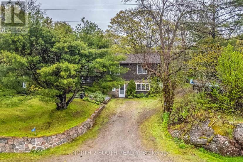 1146 Honey Harbour Road — photo 1 of 40