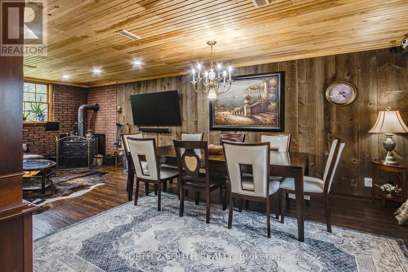 1146 Honey Harbour Road — photo 30 of 40