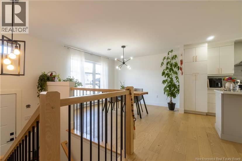 30 Beau Domaine Court — photo 4 of 35