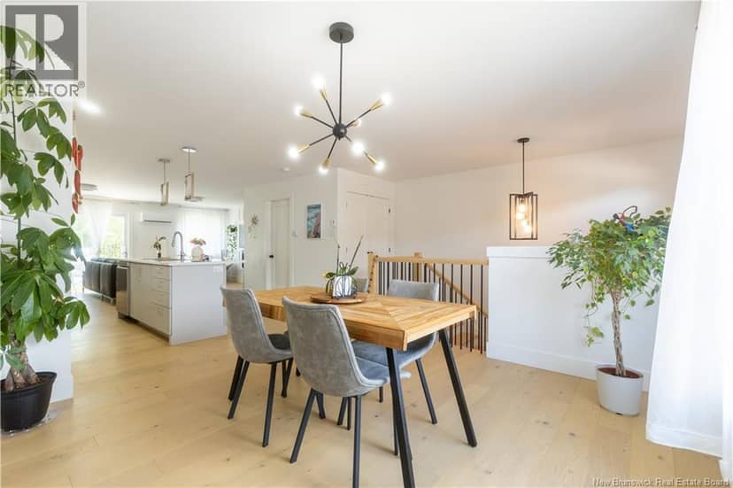 30 Beau Domaine Court — photo 6 of 35