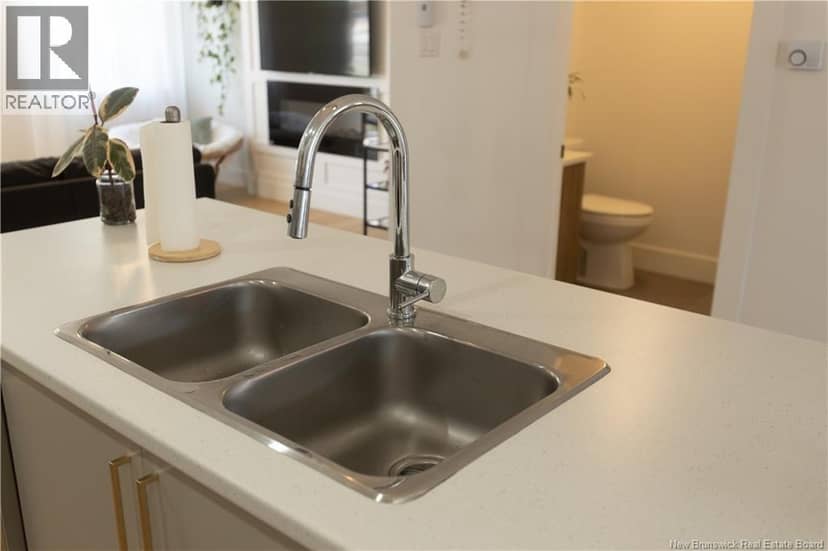 30 Beau Domaine Court — photo 11 of 35