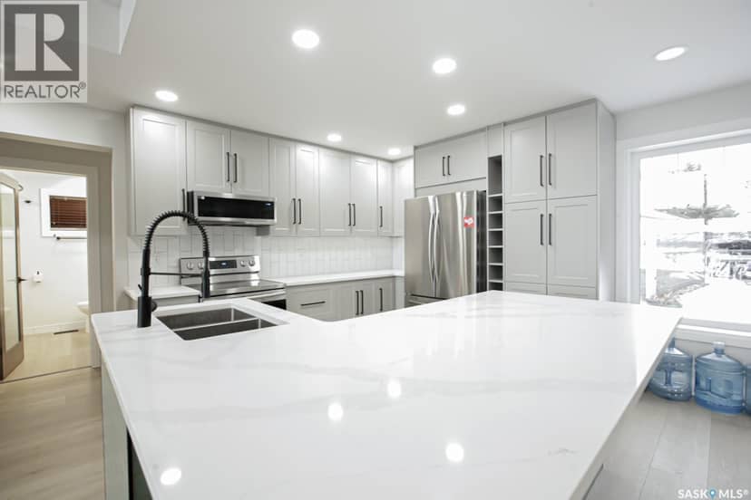 2 Lakeview LANE — photo 6 of 40