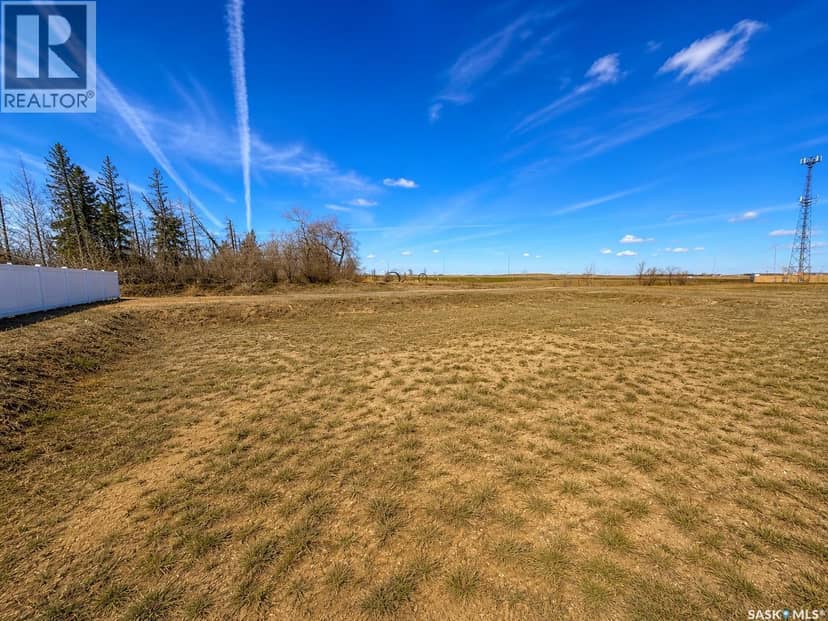 10 TBD Chateau CRESCENT, Pilot Butte, photo 2