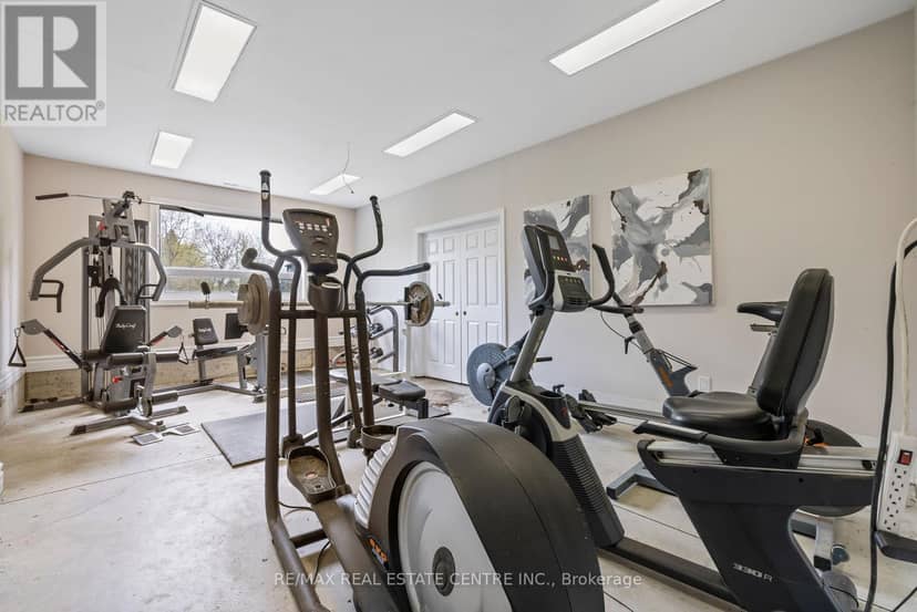 14 Buena Vista Drive — photo 18 of 37