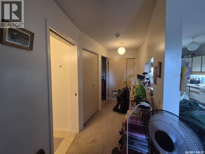 10 Pearl AVENUE — photo 12 of 28