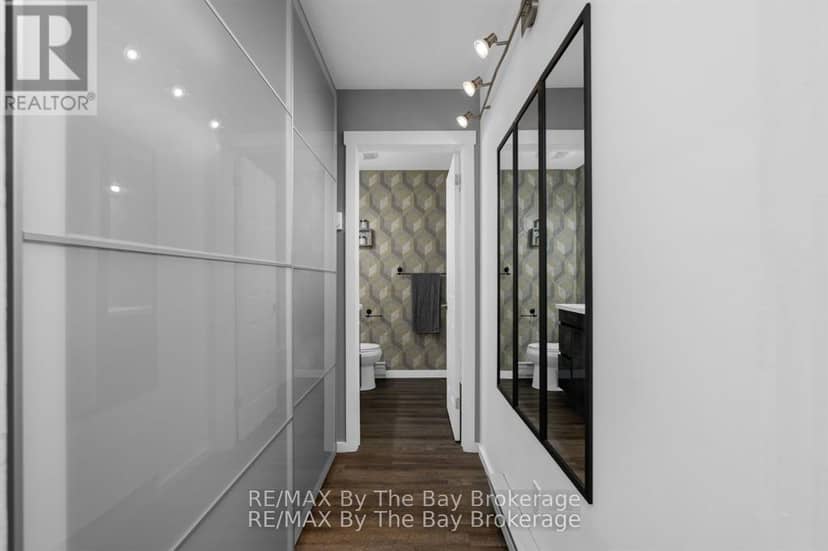 39 - 19 Dawson Drive — photo 14 of 24