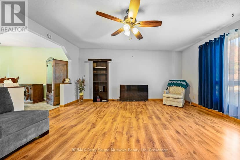 59 Black Road — photo 11 of 40
