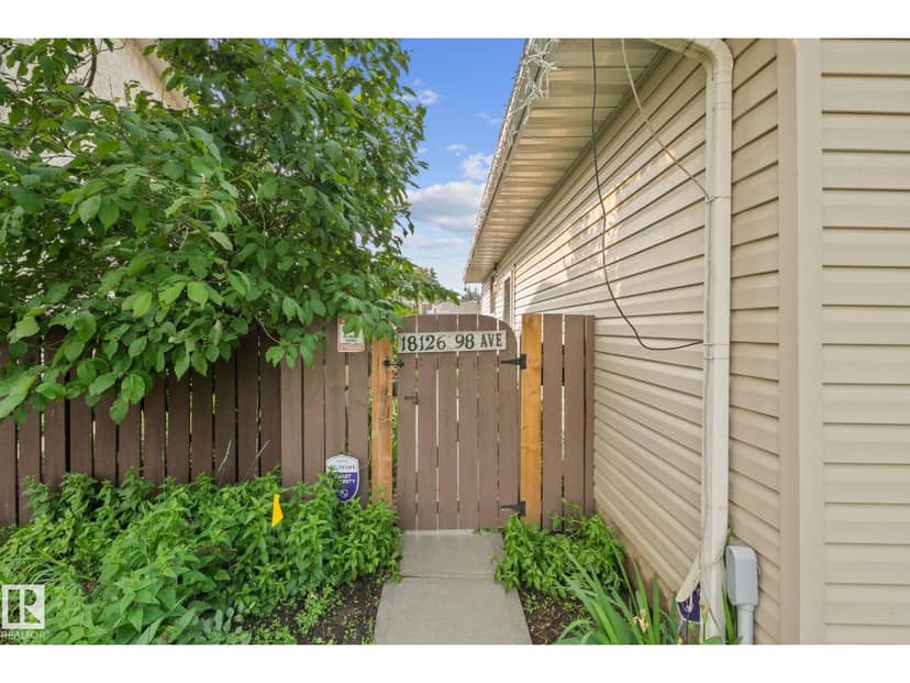 18126 98 AV NW — photo 12 of 40