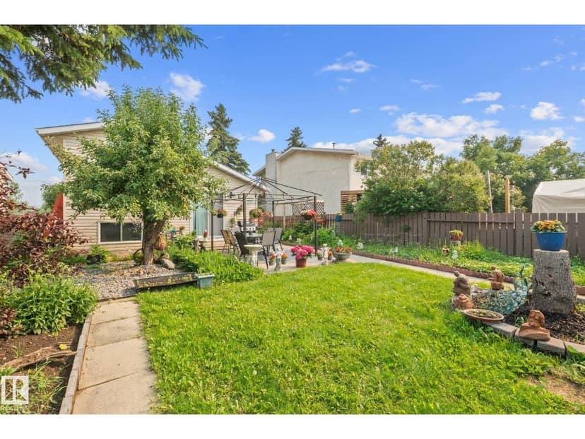18126 98 AV NW — photo 15 of 40