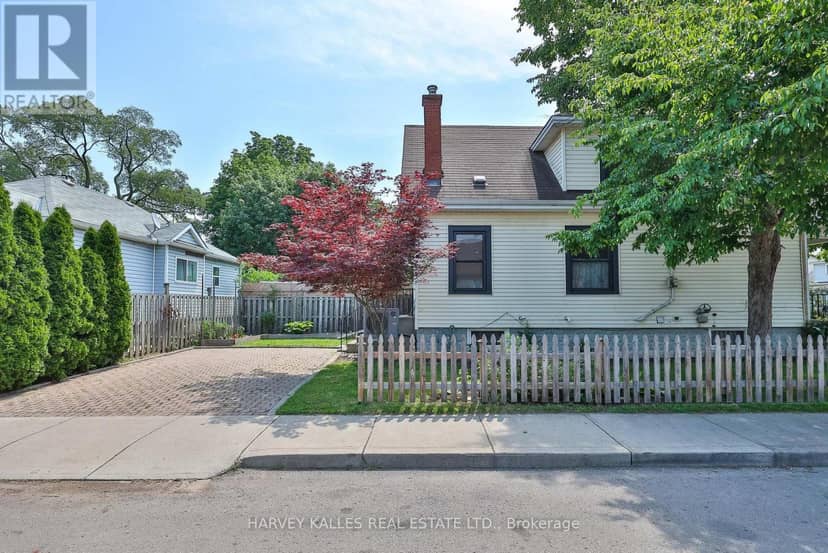 487 Dunsmure Road — photo 5 of 37