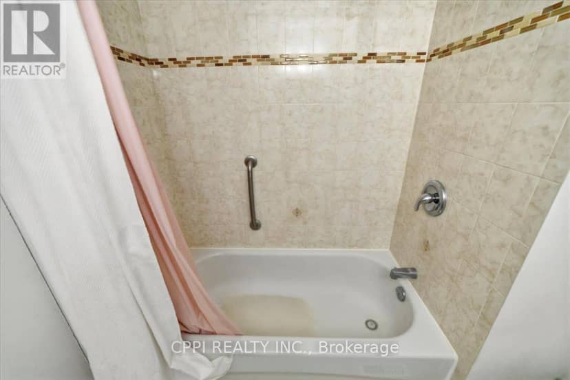 14 - 2 Davisbrook Boulevard — photo 35 of 40