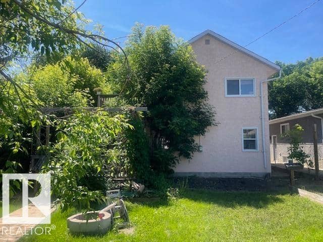 10113 88 ST NW NW, Edmonton, photo 5