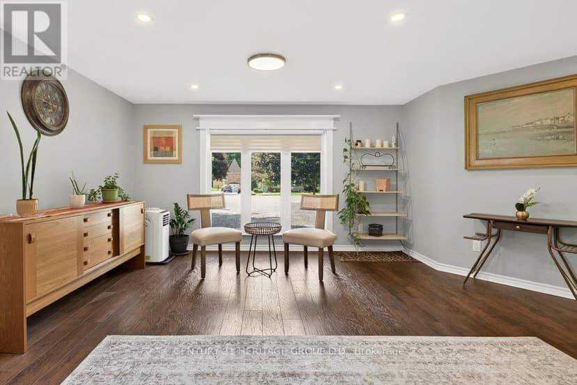 2147 Governors Road — photo 5 of 40