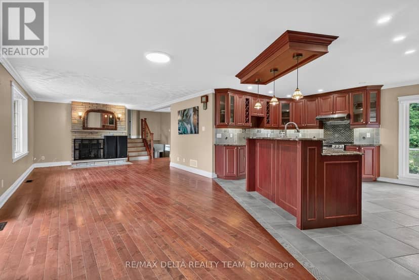 1821 Ch Bercier Road — photo 27 of 40