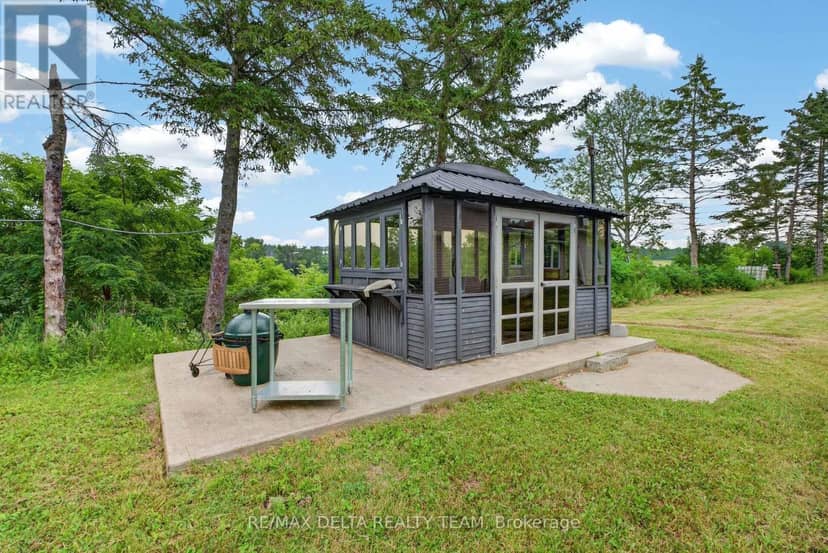 1821 Ch Bercier Road — photo 40 of 40