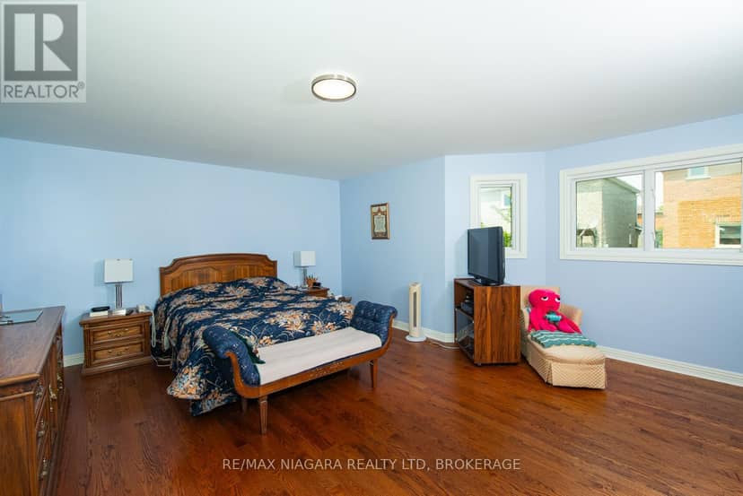 120 Janesville Road — photo 19 of 29