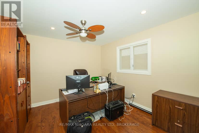 120 Janesville Road — photo 24 of 29