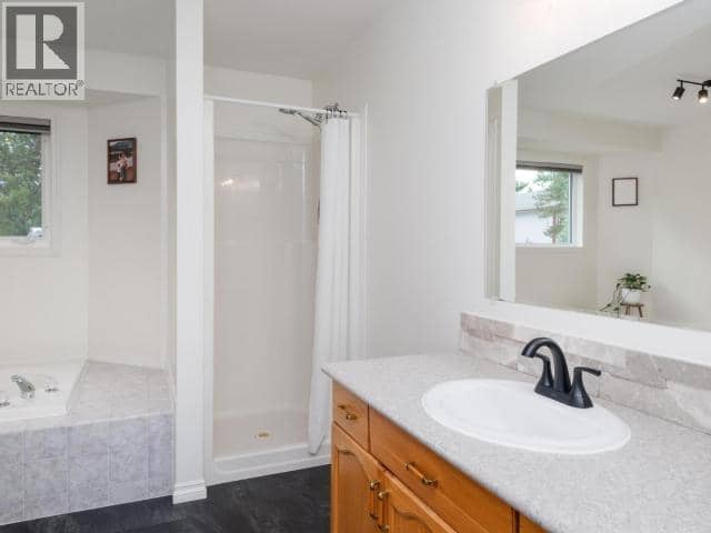 6 Carnelian Court — photo 19 of 30