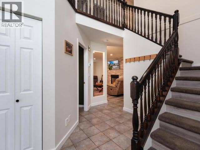 6 Carnelian Court — photo 3 of 30