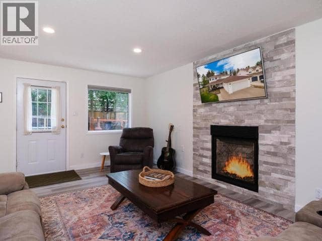 6 Carnelian Court — photo 4 of 30